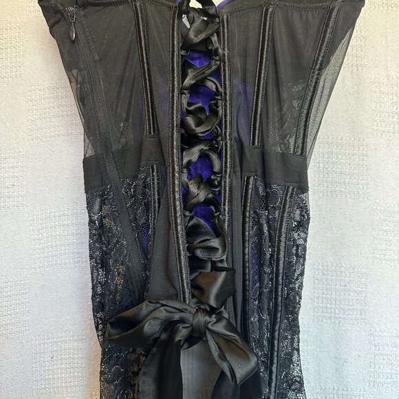 NWT VS Lace Up Black Satin Corset Lingerie - Picture 6 of 9